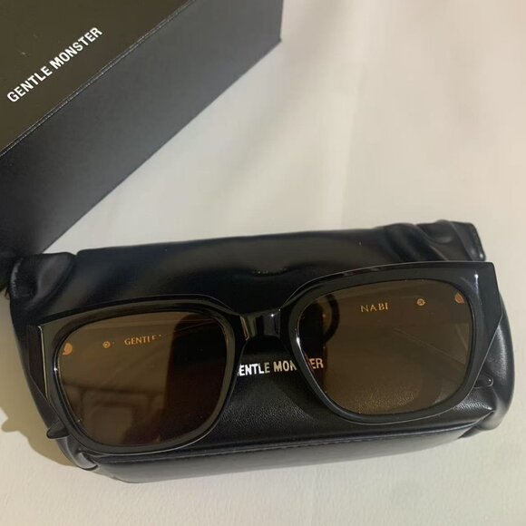 Gentle Monster NABI Sunglasses - Picture 4 of 10